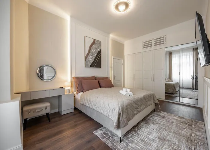 Exclusive 2bdrm By Prestige Homes *