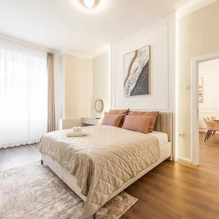 Appartement Exclusive 2bdrm By Prestige Homes